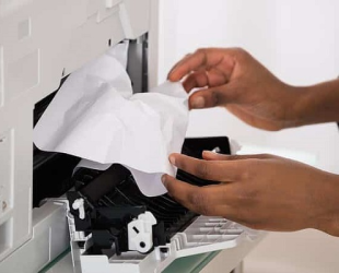 Máy in bị kẹt giấy, nguyên nhân và cách xử lý