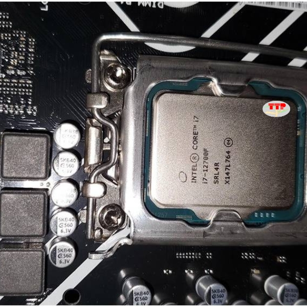 CPU Intel Core i7 12700F TTP