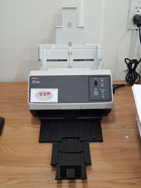 Máy scan Ricoh Fi-8150U
