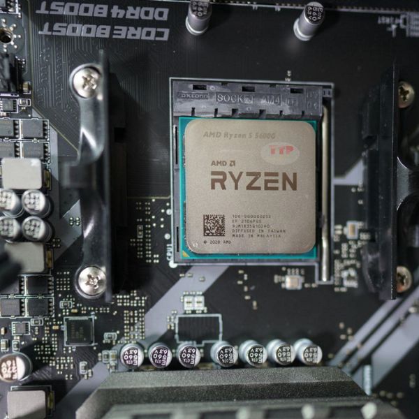 CPU AMD Ryzen 5 5600G 3.9Ghz up to 4.4Ghz