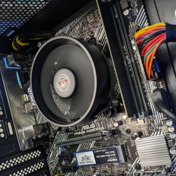 CPU AMD Ryzen 5 5600GT 3.6Ghz Up to 4.6Ghz