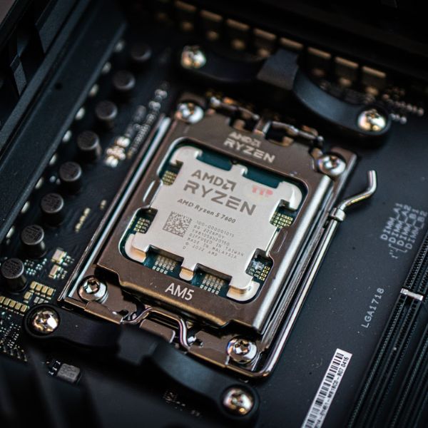 CPU AMD Ryzen 5 7600 3.8Ghz Up to 5.1Ghz