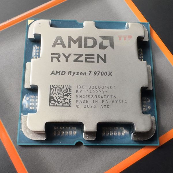 CPU AMD Ryzen 7 9700X 3.8Ghz Up to 5.5Ghz