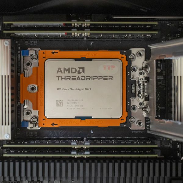 CPU AMD Ryzen Threadripper 9980X 3.2Ghz up to 5.4Ghz