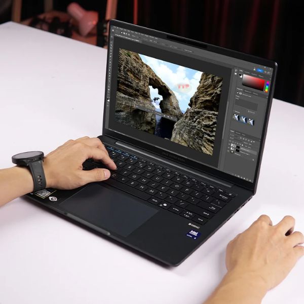Laptop ASUS ExpertBook B3 B3405CCA-LY0080W Ultra 7 255H