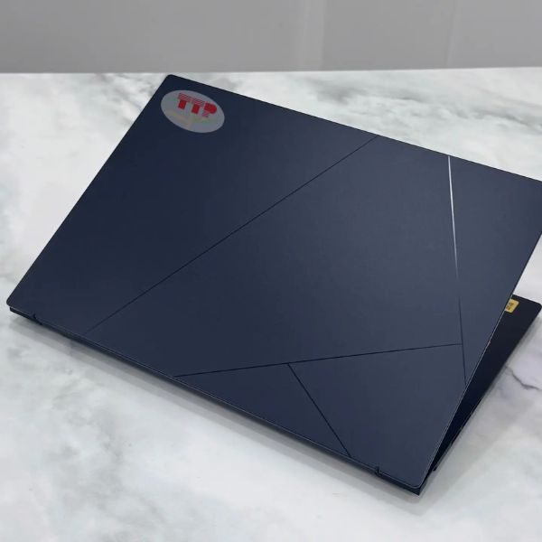Laptop Asus Zenbook