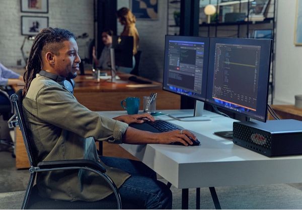 Máy tính bộ HP EliteDesk 8 SFF G1i C3UR2PT Ultra 7-265 