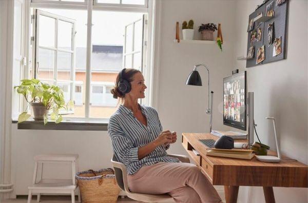 Máy tính bộ HP EliteStudio 8 AIO G1i C3UR5PT Ultra 5-235