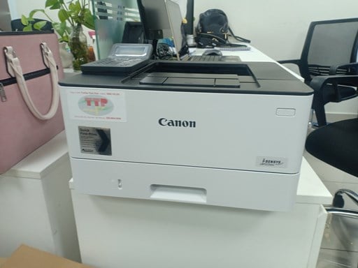 Máy in trắng đen Canon 223Dw