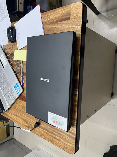 Máy quét Canon Lide 400