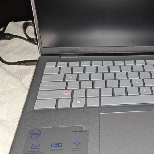 Máy tính Laptop Dell Inspiron 14 5440 7FN5J Core i7 150U