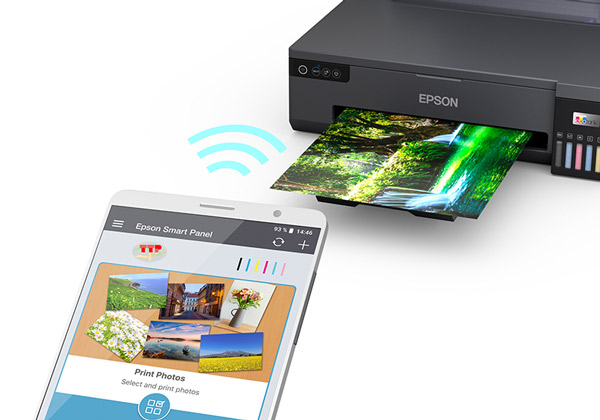Máy in Epson L18050 in từ điện thoại