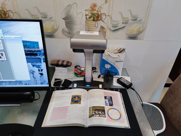 Máy quét Fujitsu SV600 TTP