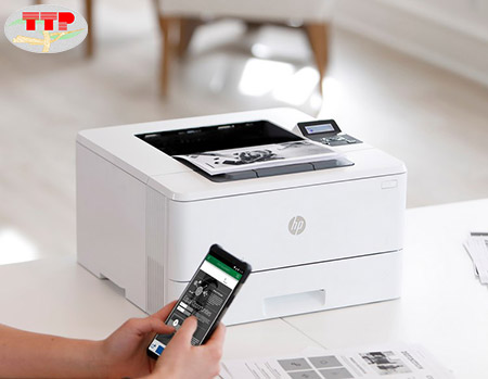 Máy in HP 406Dn in qua điện thoại