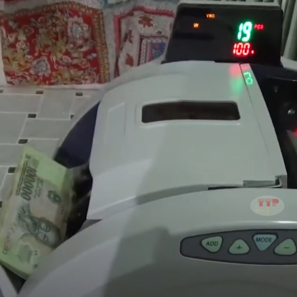 Máy đếm tiền Modul 9900