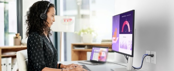 Màn hình Dell P3223QE TTP