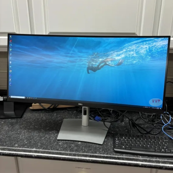 Màn hình Dell P3424WE TTP