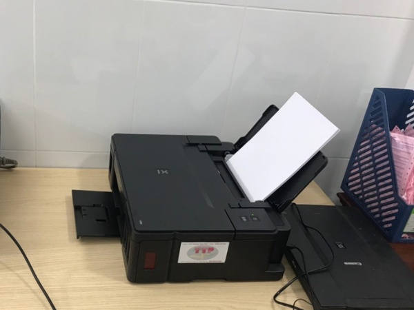 Nên lựa chọn máy in màu nào tốt cho văn phòng