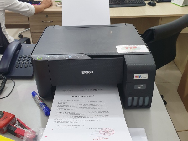 Nên lựa chọn máy in màu nào tốt cho văn phòng