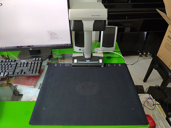 Máy scan Fujitsu SV600