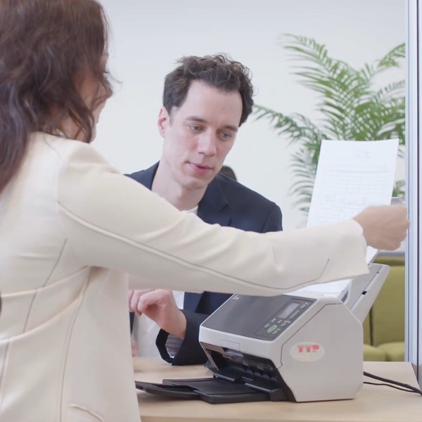 Máy scan Ricoh Fi-8150U