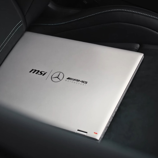 MSI Prestige 16 AI+ MercedesAMG B2VMG-088VN 
