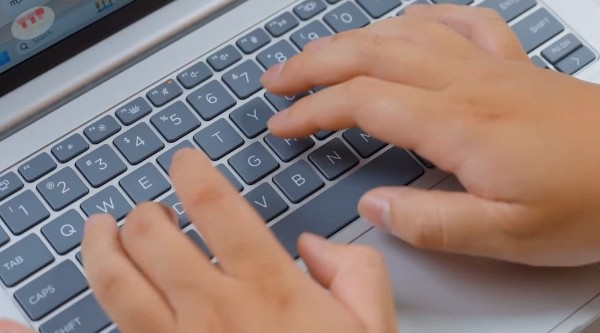 Laptop HP ProBook 440 G11 A74B4PT TTP