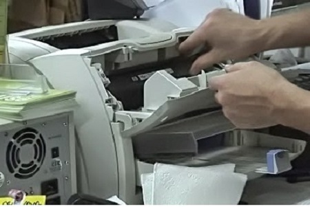 Máy in bị kẹt giấy