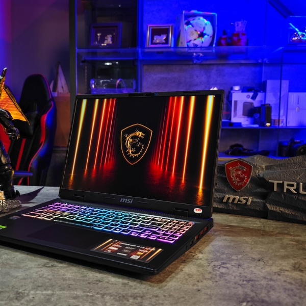 MSI Crosshair 16 HX AI D2XWFKG-036VN