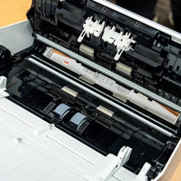 Máy scan Ricoh IX2400