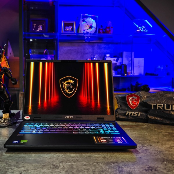 MSI Crosshair 16 HX AI D2XWFKG-036VN