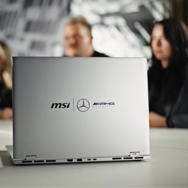 MSI Prestige 16 AI+ MercedesAMG B2VMG-088VN 