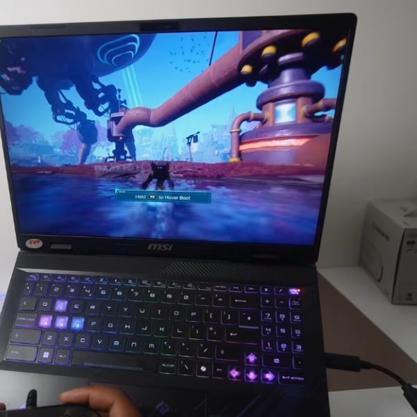 laptop MSI Pulse 17 AI C1VGKG 017VN