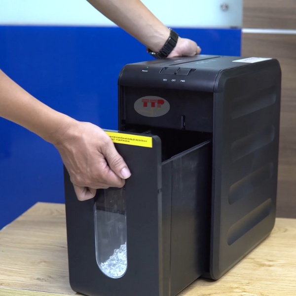 Máy hủy tài liệu Silicon PS 1005C