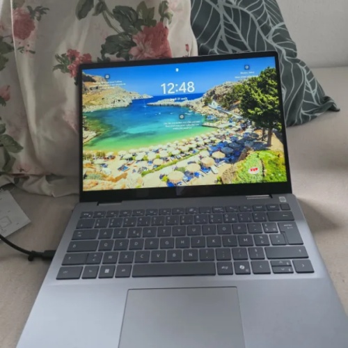 Dell Inspiron 14 7440 2-in-1 N4I5006W1