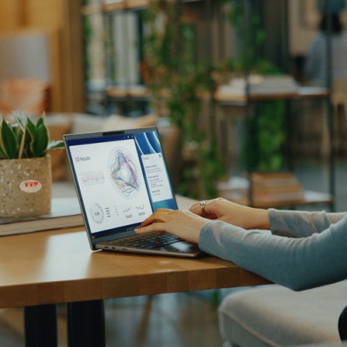 Máy tính Laptop Dell Latitude 5350 L5350-165U-16512W Ultra 7 165U