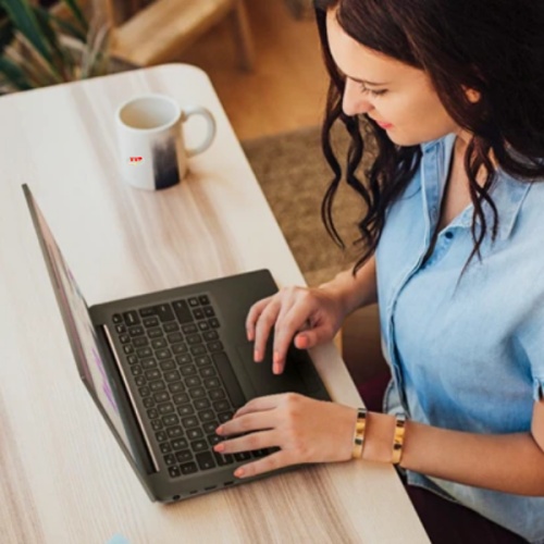 Máy tính Laptop Dell Latitude 5350 L5350-165U-16512W Ultra 7 165U