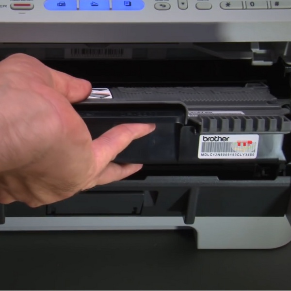 Hộp mực Brother TN2260