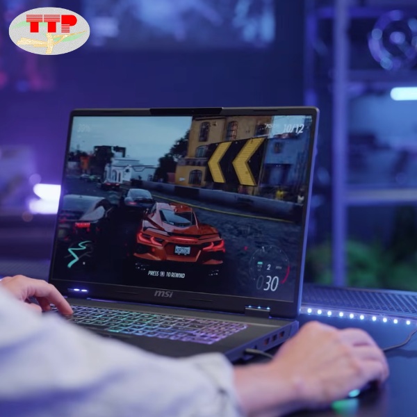 Máy tính laptop MSI Crosshair 16 HX AI D2XWGKG-072VN Ultra 7 255HX