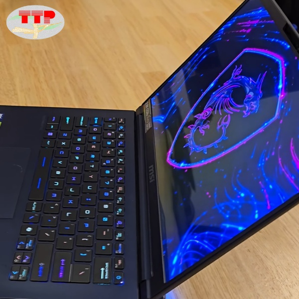 MSI Stealth 14 AI Studio A1VFG-085VN