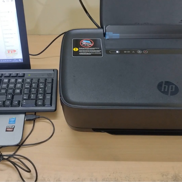 Máy in phun màu HP Ink Tank 115 2LB19A