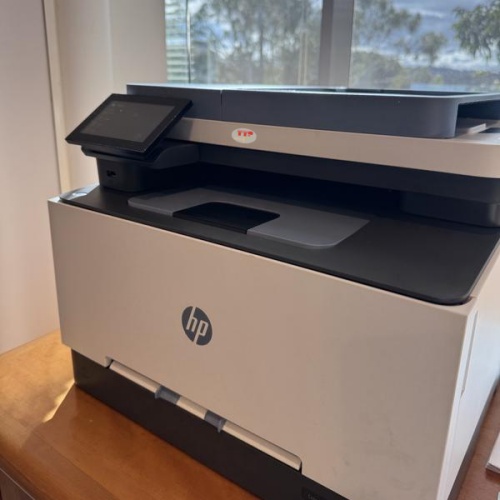 Máy in màu HP Color LaserJet Pro MFP 3303fdn