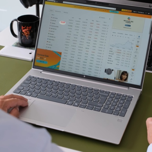 Máy tính Laptop HP Elitebook 630 G11 A7LC0PT Ultra 7-155U