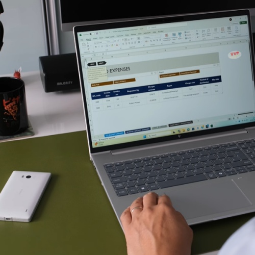 Máy tính Laptop HP Elitebook 630 G11 A7LC0PT Ultra 7-155U