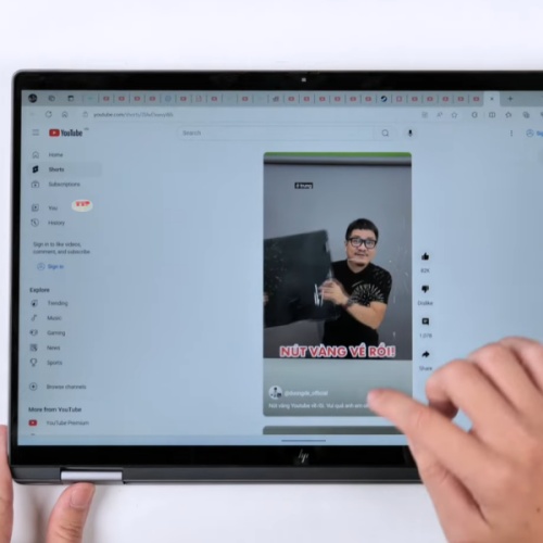 Máy tính Laptop HP ENVY X360 14-fa0097AU AY8U7PA Ryzen 5 8640HS
