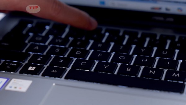 Laptop ASUS Vivobook 14 A1407CA-LY008WS TTP