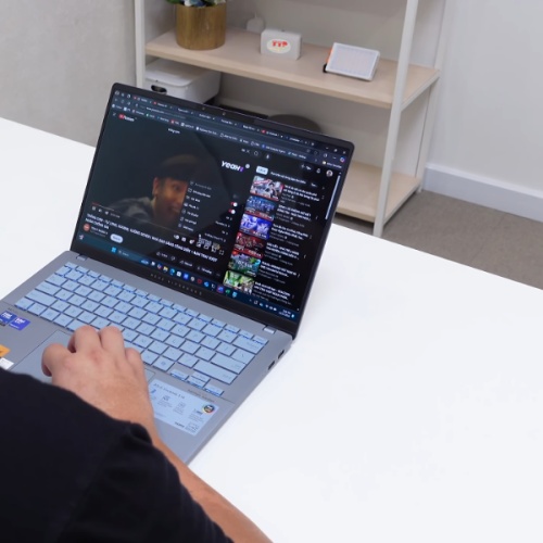 Máy tính xách tay Laptop Asus Vivobook S 14 OLED S5406SA-PP059WS 