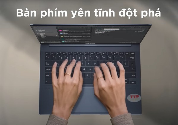 Laptop ASUS Zenbook 14 OLED UX3405MA-PP152W TTP