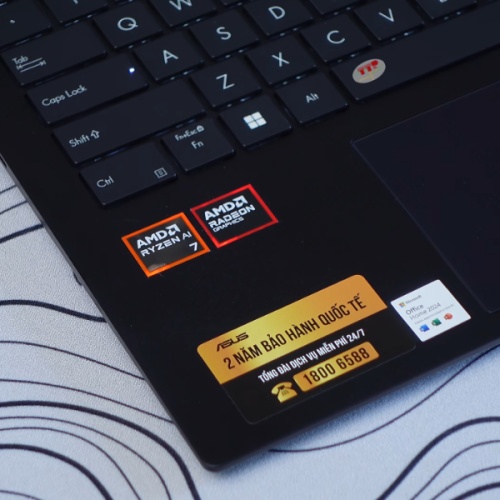 Laptop ASUS Zenbook 14 UM3406KA-PP555WS