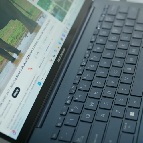 Laptop Asus Zenbook 14 UX3405CA-PZ187WS